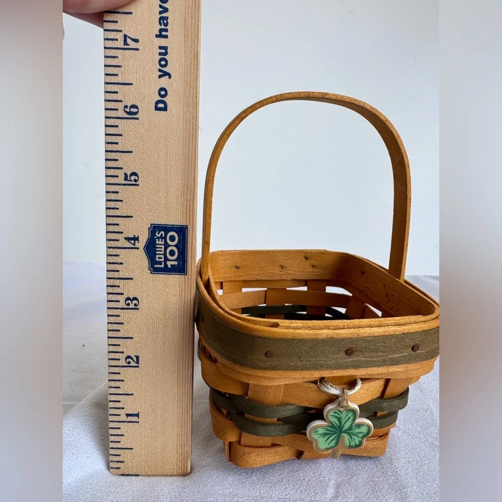 Longaberger Lots of Luck‎ basket limited edition St. Patrick's Day 1999 shamrock